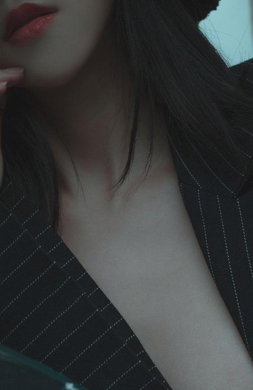 少妇xxwww的相关介绍