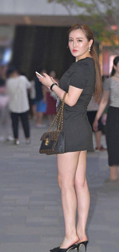 96在线人妻欧美的相关介绍