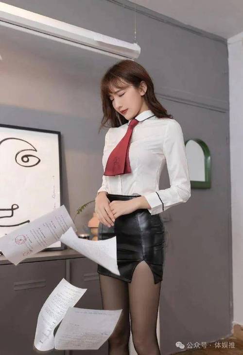 欧美午夜在线一区的相关介绍