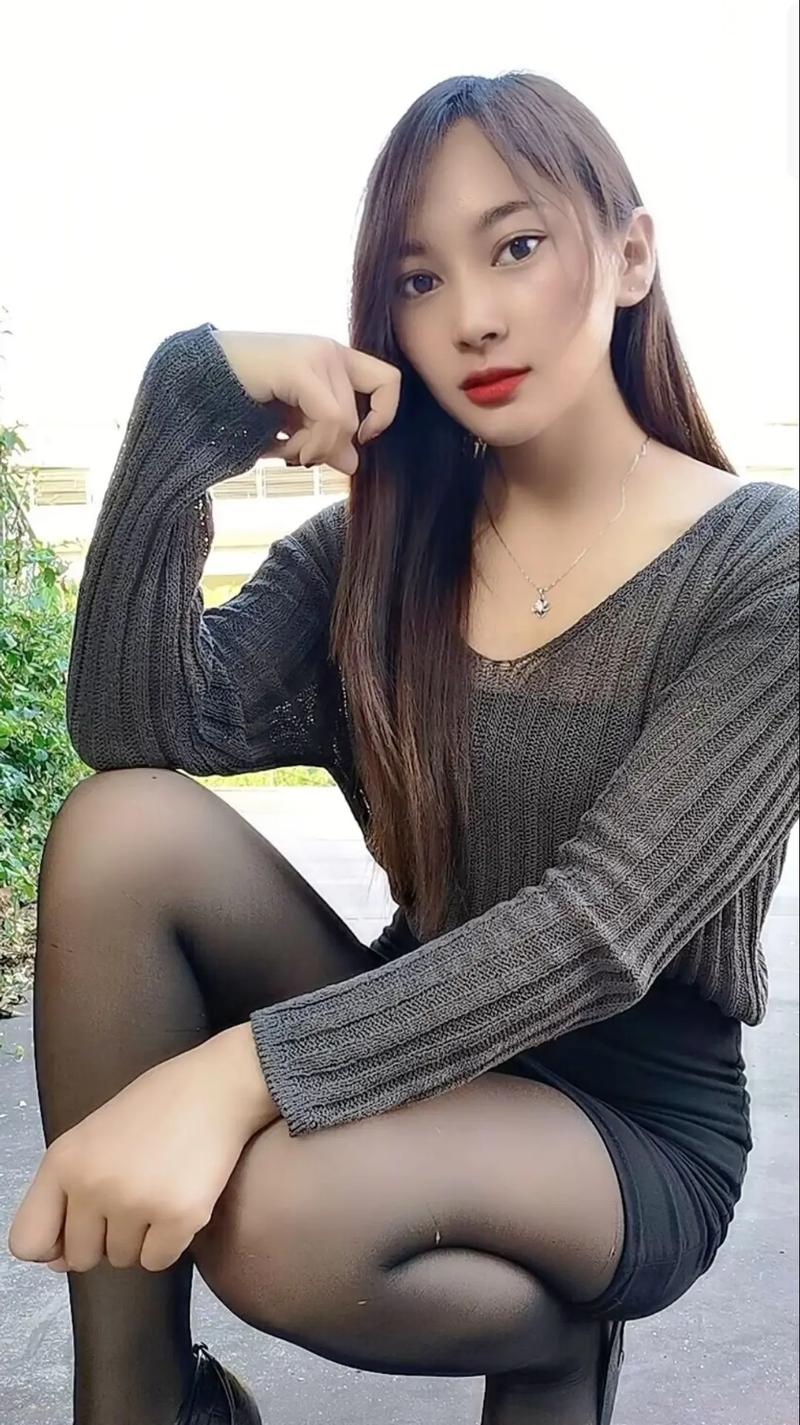天堂素人搭讪系列嫩模在线观看的相关介绍